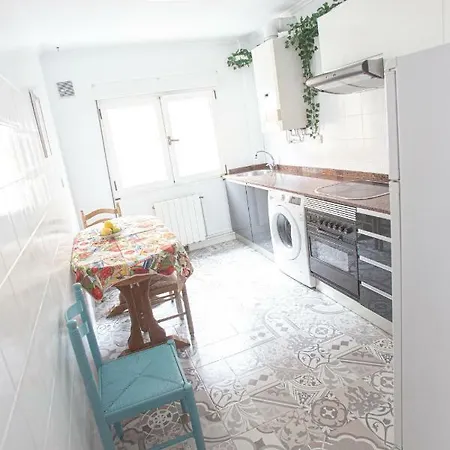 Surf And Art Apartment *